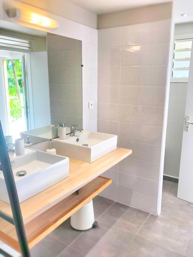 O Coeur De Deshaies Appartements Grande Anse Et Amandiers Exteriör bild